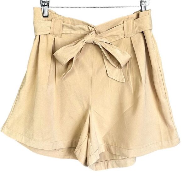 NWT Max Studio High Waist Paperbag Shorts Sand - Picture 1 of 7